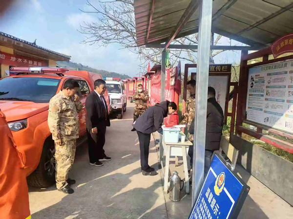 ���ֳ�+��쳤��Ѳ��Ѳɽ�ػ���ɽ����